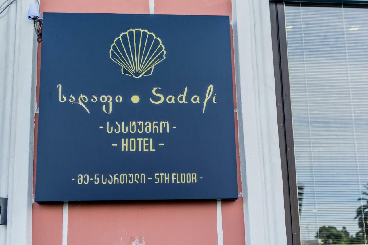 Sadafi Hotel • Სასტუმრო Სადაფი Batoemi Buitenkant foto